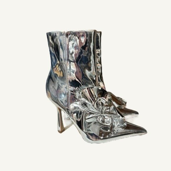 🌻NEW w/tags Sam Edelman Esmae Silver Stiletto Ankle Bootie Size 8.5 - Picture 2 of 11
